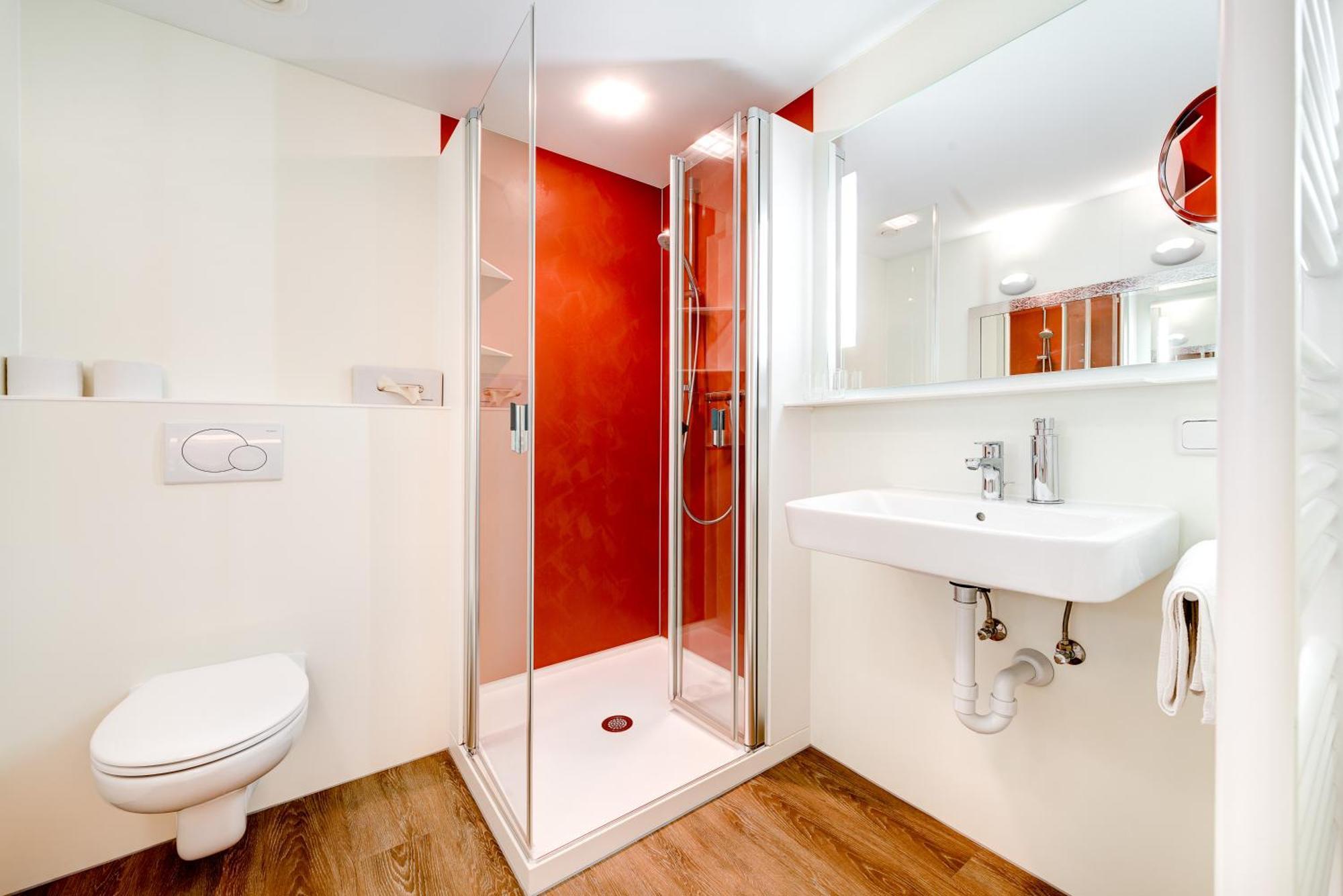 Hotel Gasthof Kreuz Sonntag ภายนอก รูปภาพ