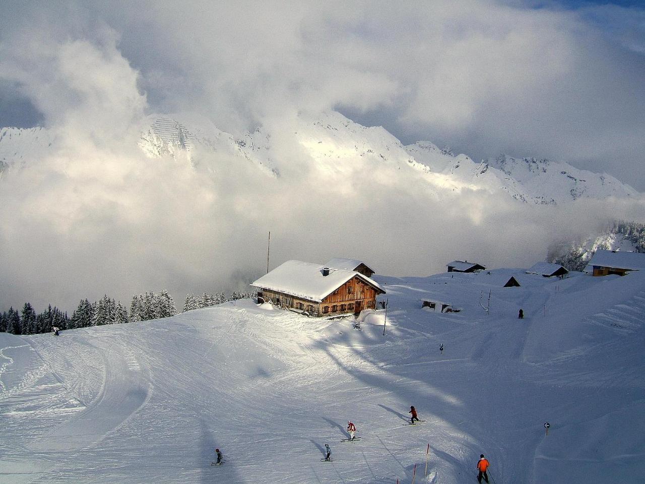 Hotel Gasthof Kreuz Sonntag ภายนอก รูปภาพ